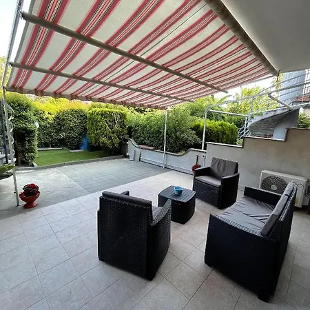 Fondachello Sea House *
