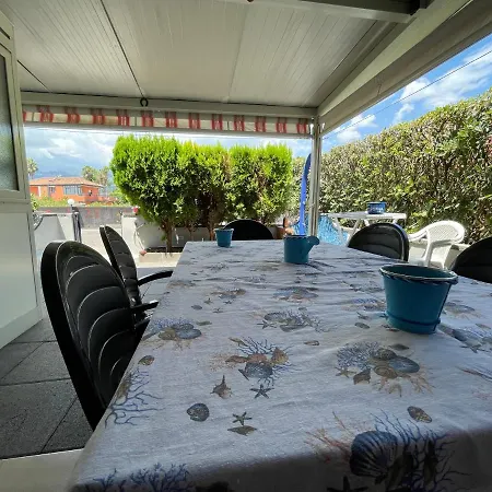 Fondachello Sea House *